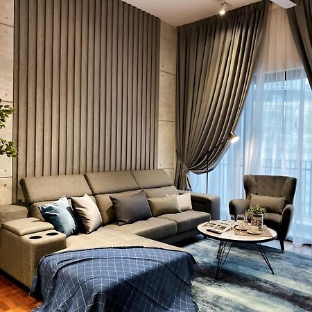 The Mews Klcc By Plush Kuala Lumpur Exterior photo